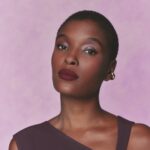 Beleza no Carnaval com maquiagem durável, cabelos protegidos e brilho para a folia