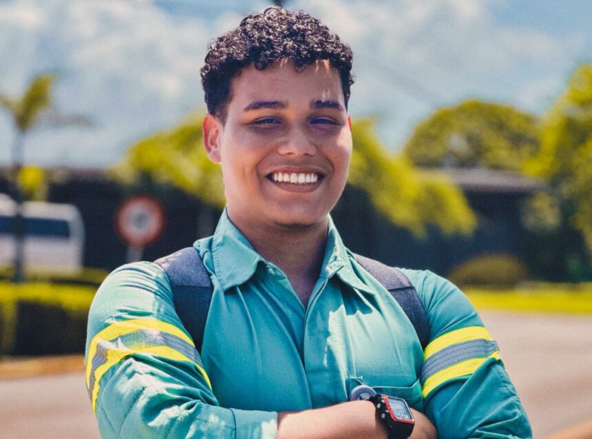 Vagas de Jovem Aprendiz ajudam jovens a ingressar no mercado de trabalho