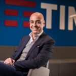 Tim registra lucro de R$ 4,3 bilhões em 2025 e amplia cobertura 5G no Brasil.