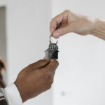 O primeiro passo para adquirir um imóvel próprio é entender claramente qual é a meta financeira