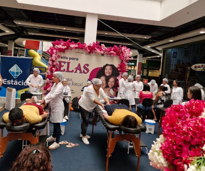 Ação de saúde e bem-estar sendo realizado nas dependências do shopping, em Ananindeua.