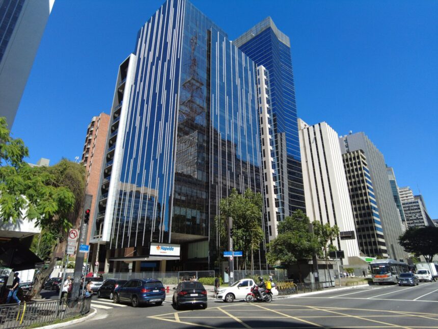 Operadora de saúde amplia rede e aposta em eficiência para melhorar resultados em 2026