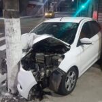 Poste de energia destruído após acidente de trânsito em área urbana no Pará