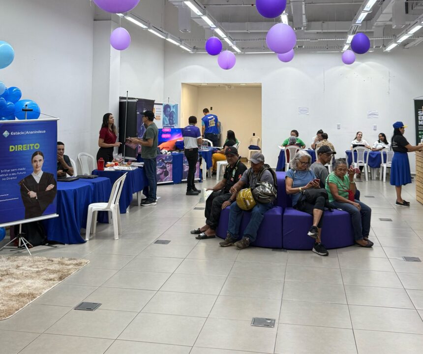 Público participa de ação de conscientização sobre autismo em espaço de eventos em Ananindeua.