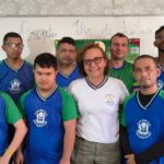 Professoras participantes de projetos educacionais em escolas públicas do Pará durante atividades voltadas à sustentabilidade e inclusão social.