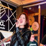 Programação de agosto da Na Figueredo reúne karaokê, rock, jazz, humor e performances artísticas em Belém.