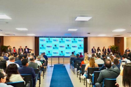 TCMPA reúne municípios paraenses para assinatura do TAG do Magistério