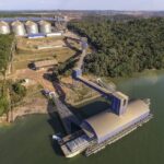 Operação portuária no Pará.