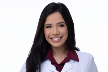 Dentista Natália Sousa explica cuidados para prevenir dentes escuros